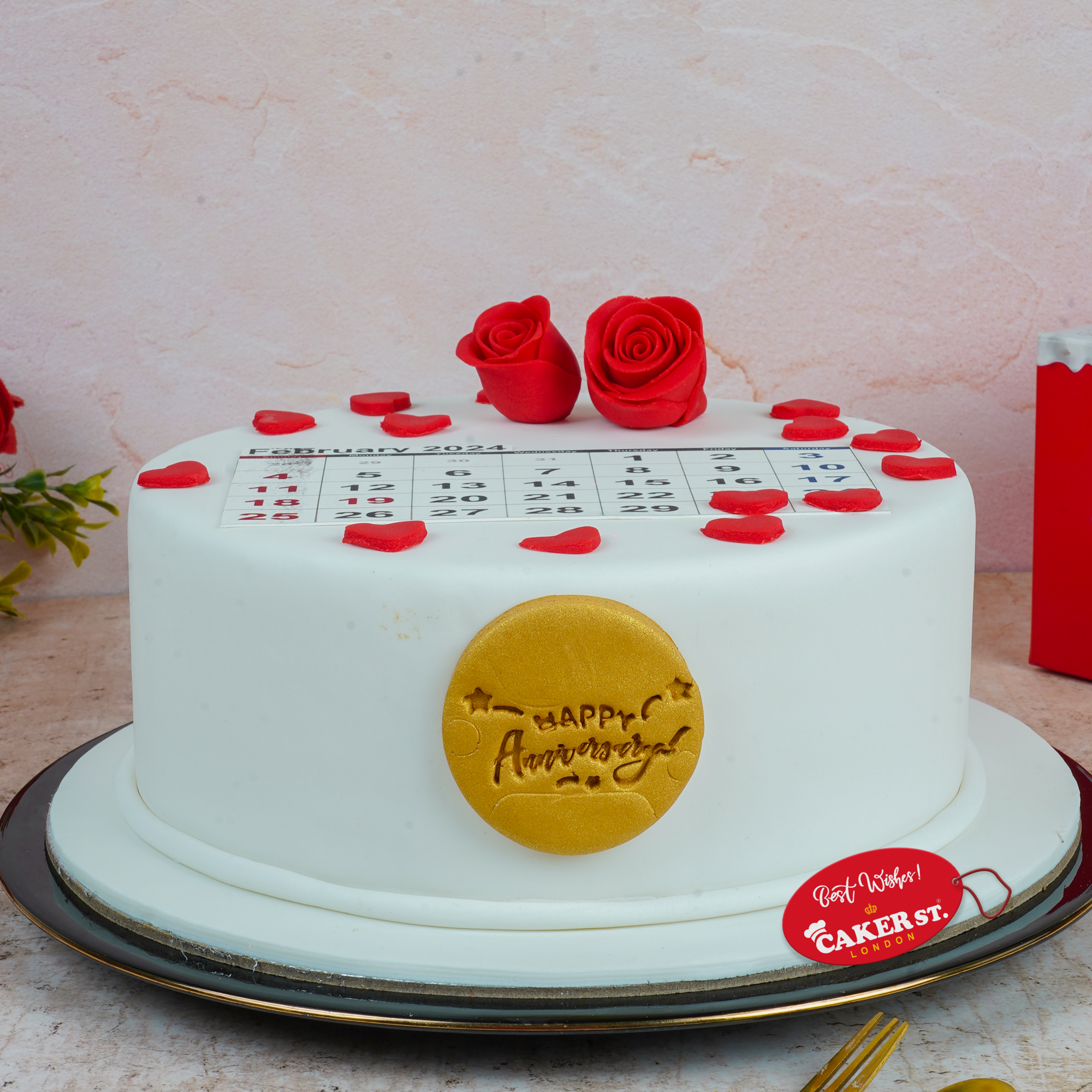 Personalised Calendar Anniversary Cake