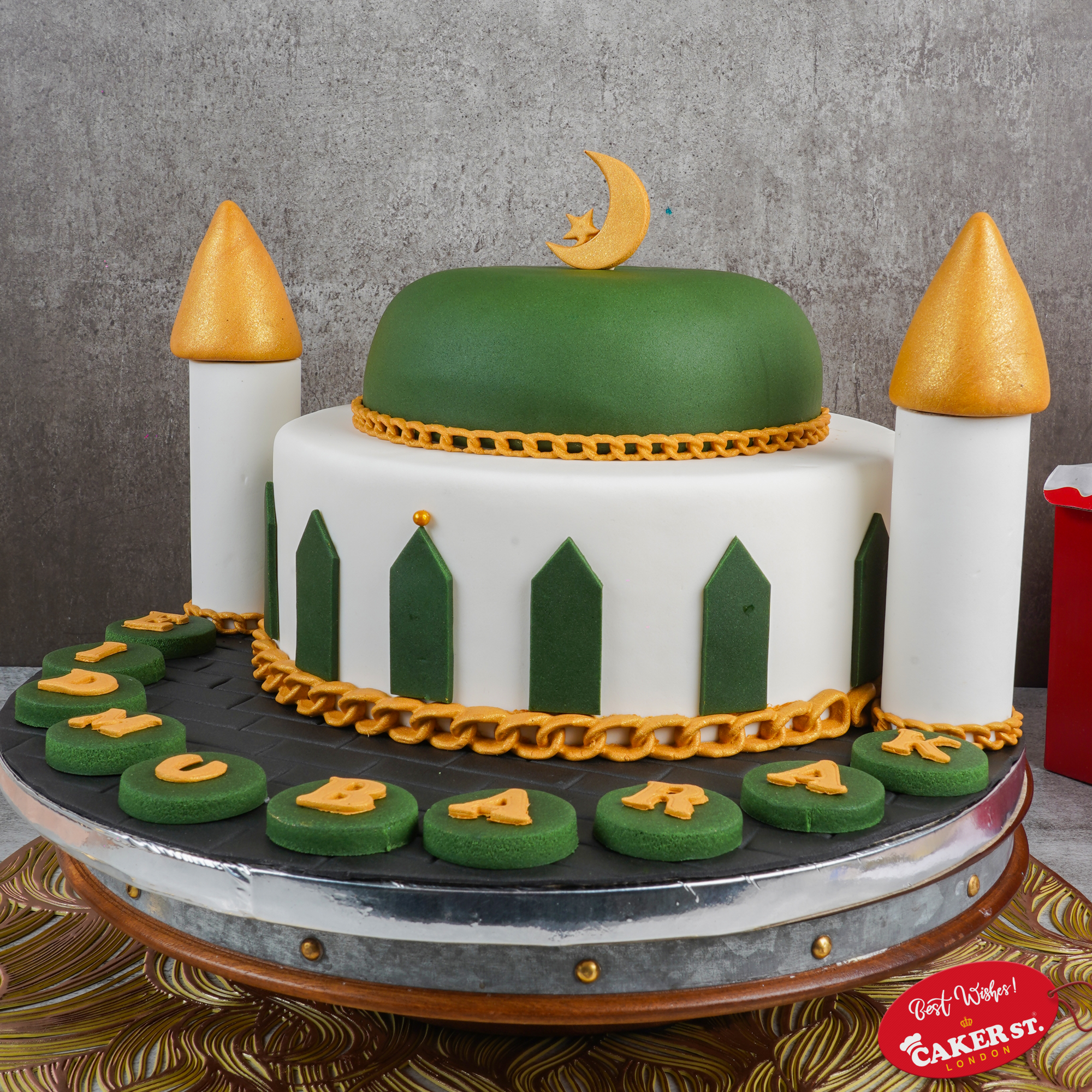 Eid Mubarak Celebration Cake with Personalised Name