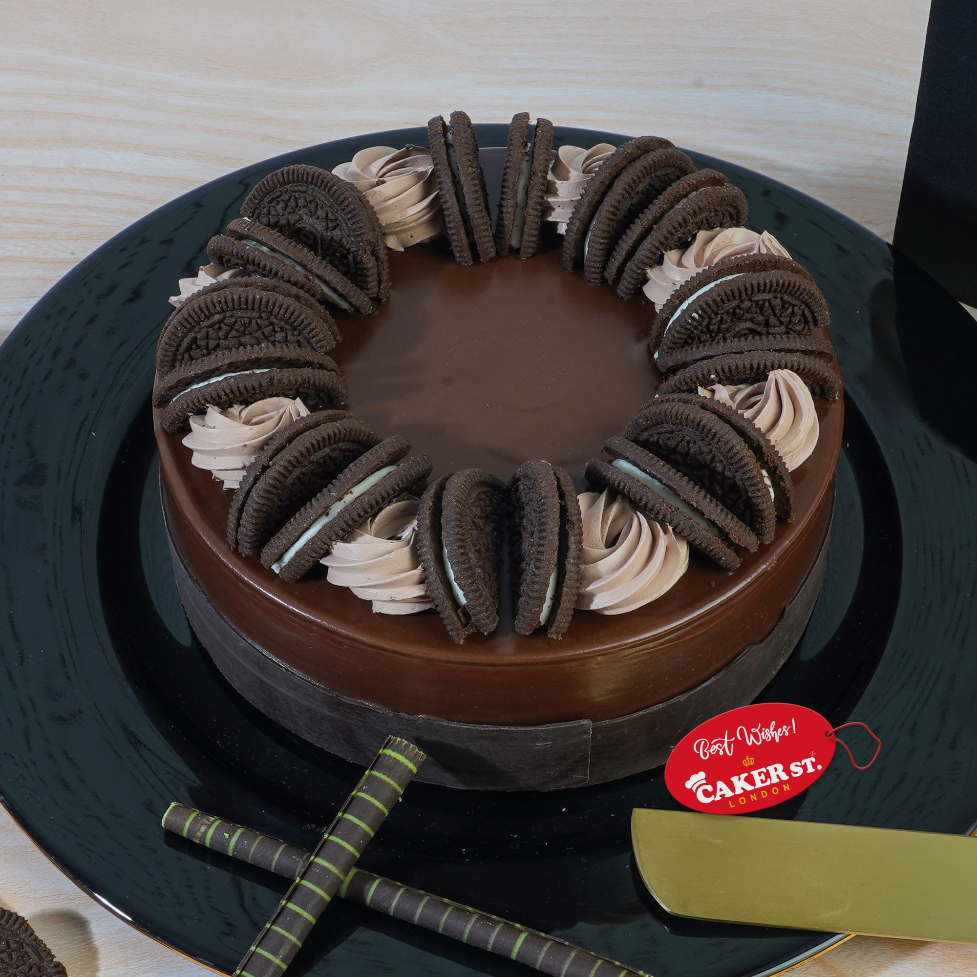 Delicious Oreo Drip Birthday Cake