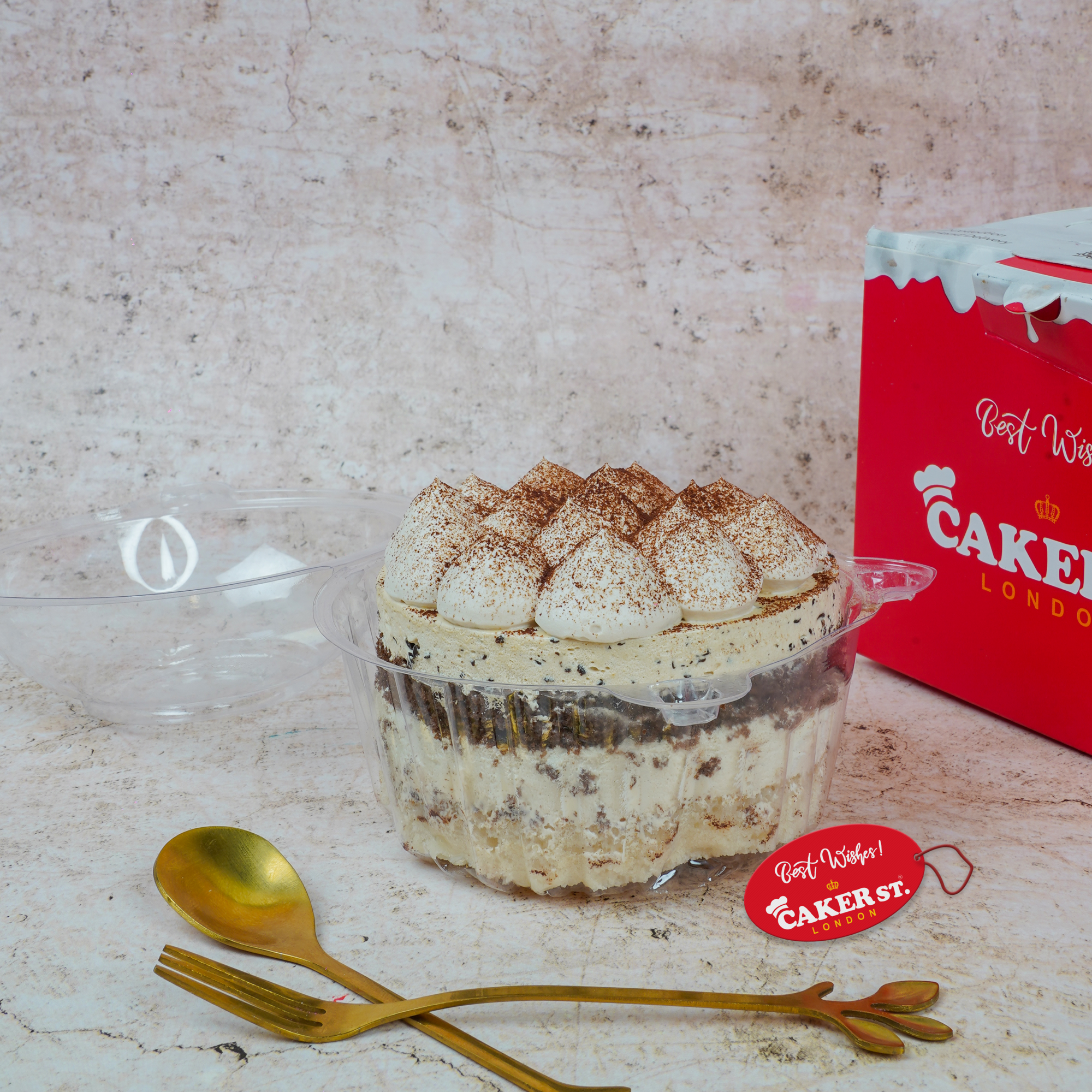 Classic Tiramisu Cake