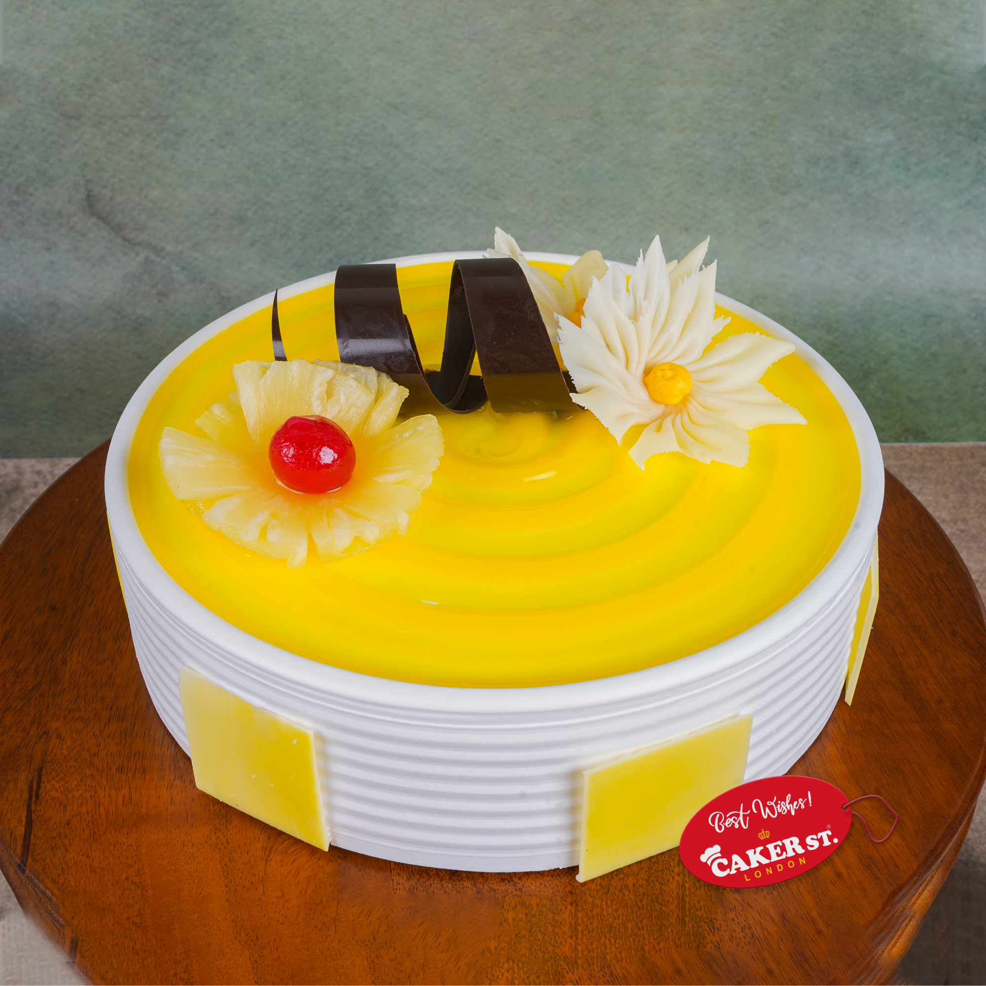 Elegant Yellow Floral Birthday Cake