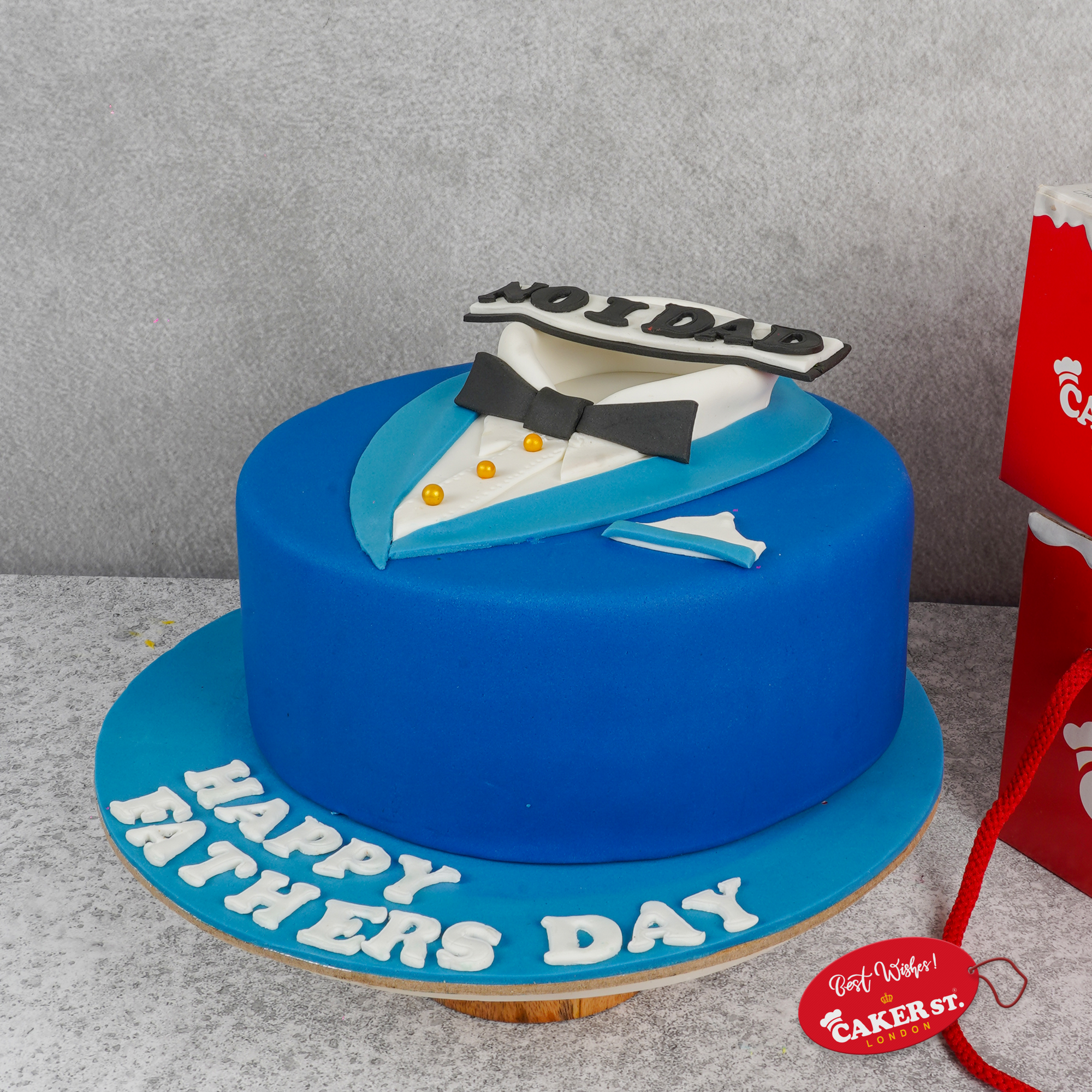 No 1 Dad Father's Day Suit Cake