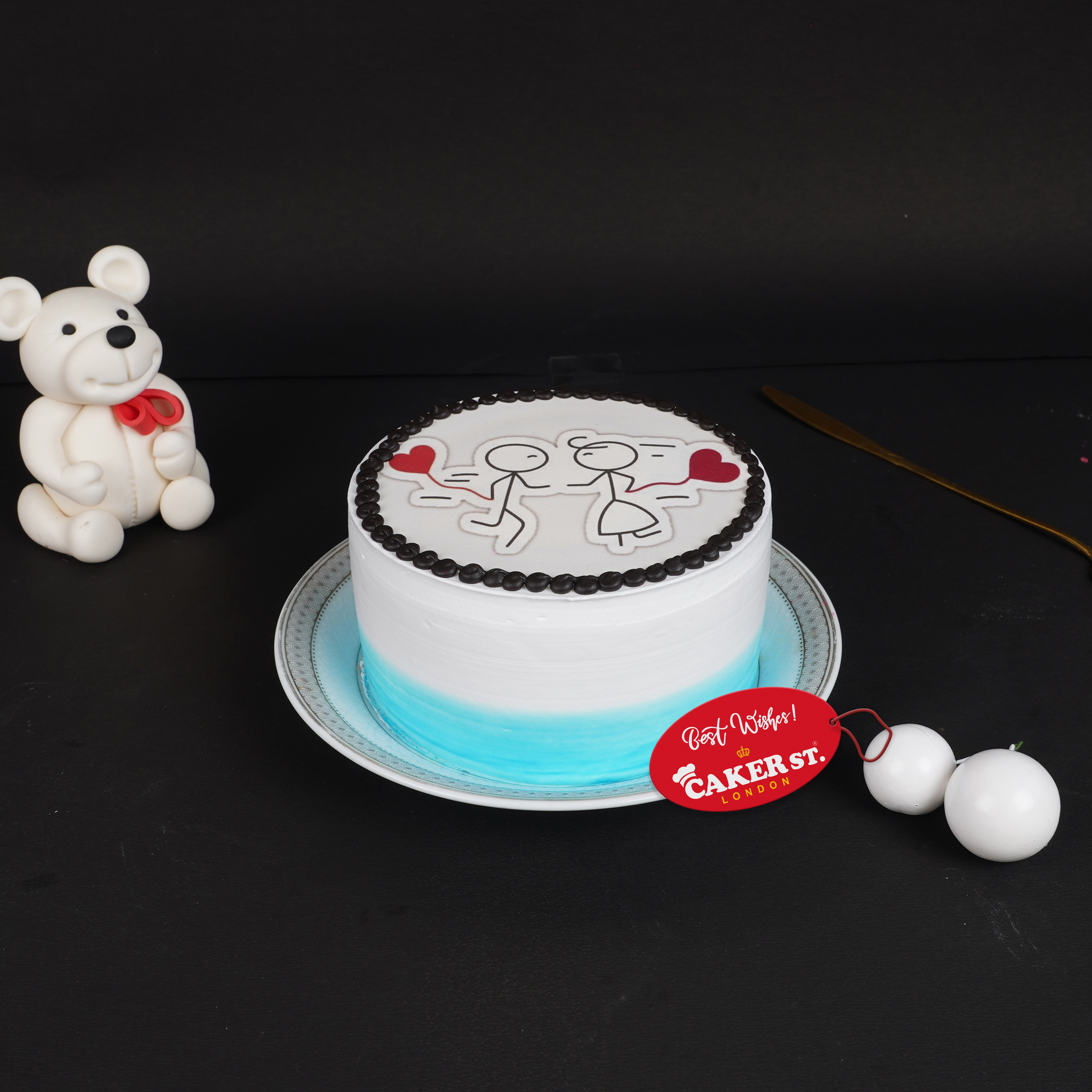 Romantic Couple Anniversary Cake